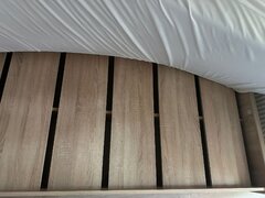 Vand pat de o persoana 90x200 cm cu saltea cu spuma de memorie